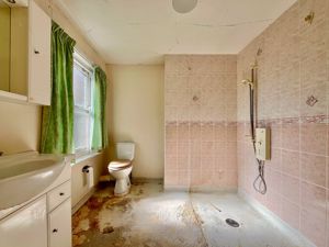 Photo 8- click for photo gallery